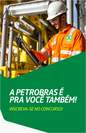 Funcionário da Petrobras trabalhando ao fundo.